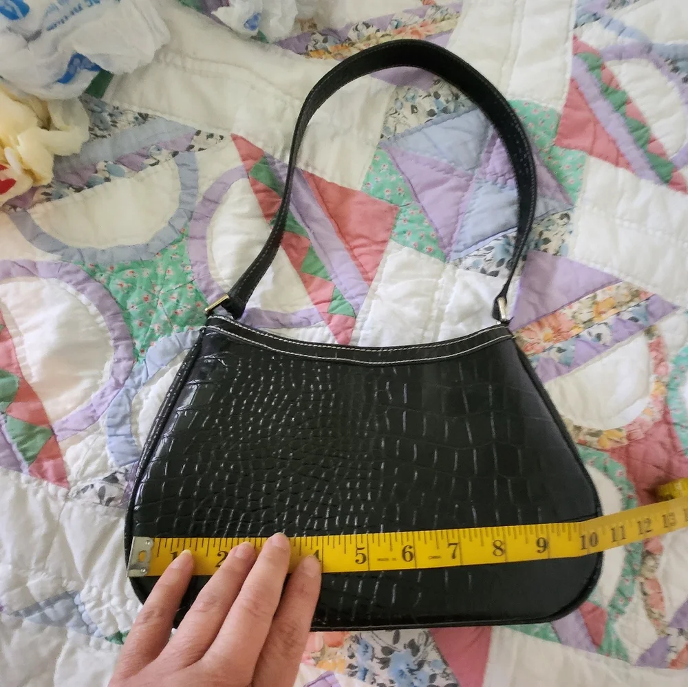 Liz Claiborne liz claiborne